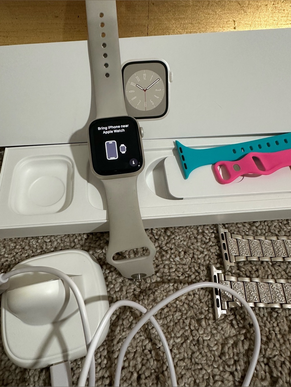 Apple Watch Series 8 45mm Starlight Aluminum Case GPS & Accessories